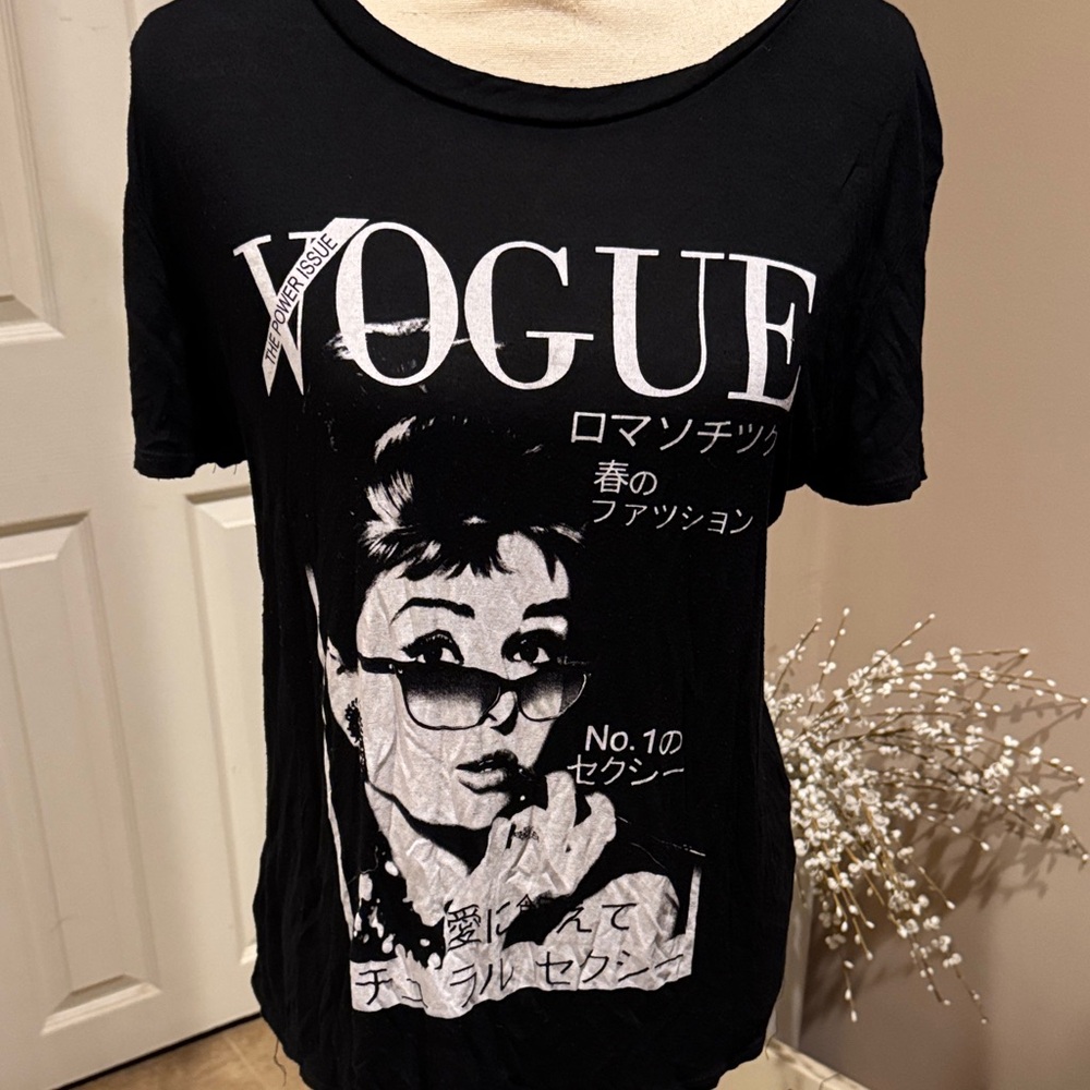 Vogue Women’s T-shirt